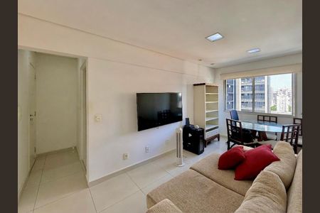 Sala  de apartamento para alugar com 2 quartos, 55m² em Cidade Monções, São Paulo