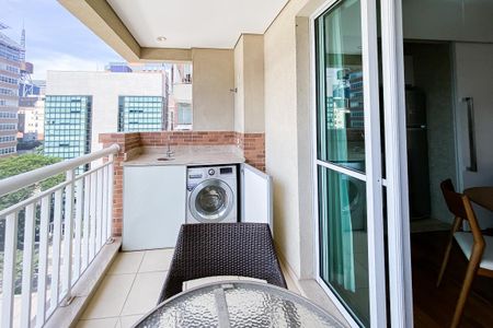 Apartamento à venda com 57m², 2 quartos e 1 vaga Apartamento à venda com 57m², 2 quartos e 1 vagaVaranda / Área de Serviço