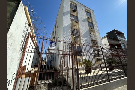 Apartamento à venda com 44m², 1 quarto e 1 vagaFachada + placa