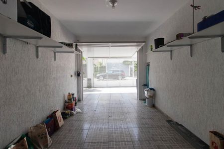 Casa para alugar com 300m², 4 quartos e 2 vagas Casa para alugar com 300m², 4 quartos e 2 vagasGaragem