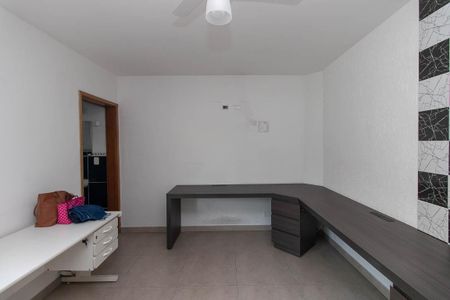 Casa para alugar com 300m², 4 quartos e 2 vagasQuarto Suíte 4