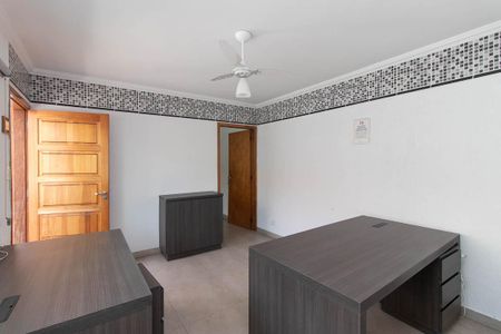 Casa para alugar com 300m², 4 quartos e 2 vagasQuarto 4