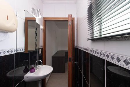 Casa para alugar com 300m², 4 quartos e 2 vagasBanheiro da Suíte 4