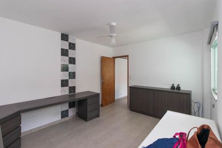 Casa para alugar com 300m², 4 quartos e 2 vagas Casa para alugar com 300m², 4 quartos e 2 vagasQuarto Suíte 4