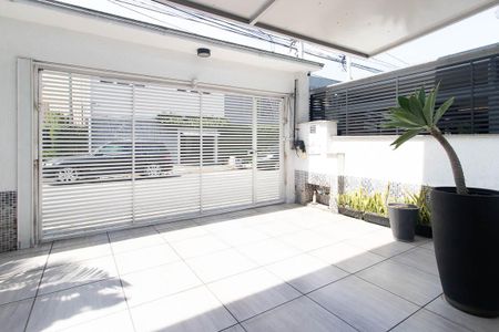 Casa para alugar com 300m², 4 quartos e 2 vagasGaragem