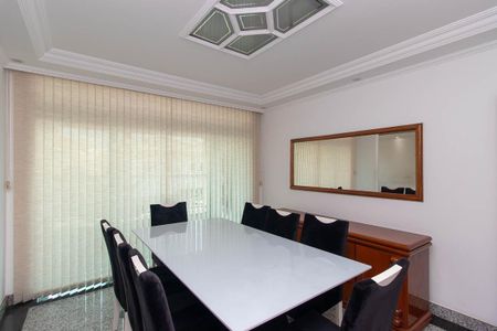 Casa para alugar com 300m², 4 quartos e 2 vagasSala de Jantar