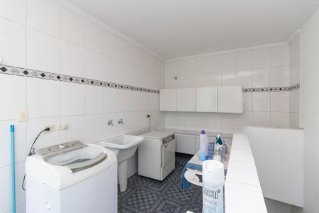 Casa para alugar com 300m², 4 quartos e 2 vagasÁrea de Serviço