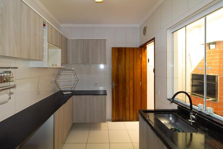 Casa de condomínio para alugar com 69m², 2 quartos e 1 vaga Casa de condomínio para alugar com 69m², 2 quartos e 1 vagaCozinha