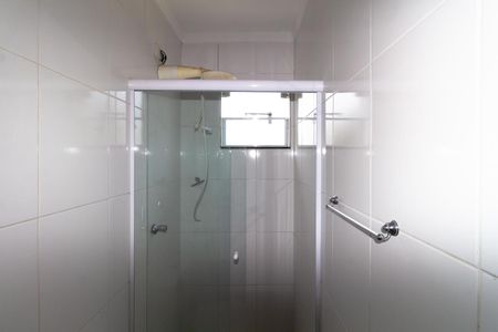 Casa de condomínio para alugar com 69m², 2 quartos e 1 vaga Casa de condomínio para alugar com 69m², 2 quartos e 1 vagaBanheiro da Suíte 2