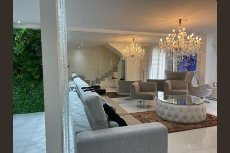 Sala de casa de condomínio à venda com 3 quartos, 480m² em Recreio dos Bandeirantes, Rio de Janeiro