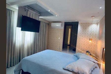 Casa de condomínio à venda com 480m², 3 quartos e 1 vagaQuarto 