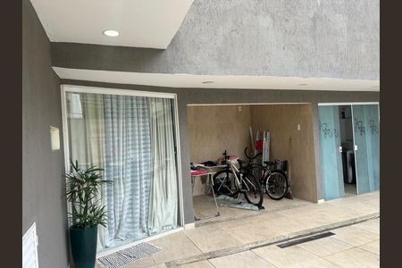 Casa de condomínio à venda com 480m², 3 quartos e 1 vagaÁrea externa