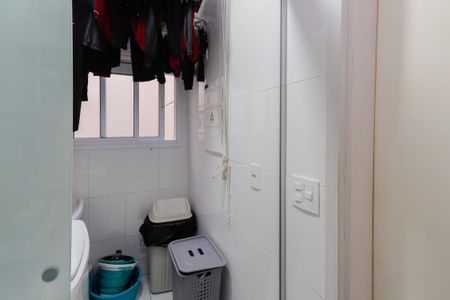 Apartamento à venda com 105m², 3 quartos e 2 vagas Apartamento à venda com 105m², 3 quartos e 2 vagasÁrea de Serviço