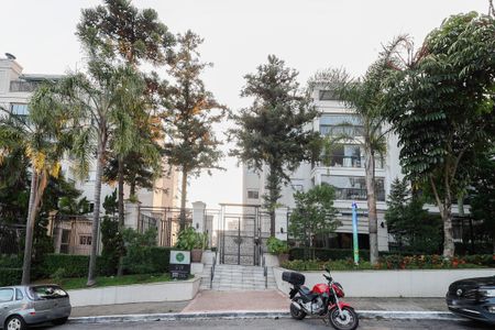 Apartamento à venda com 105m², 3 quartos e 2 vagas Apartamento à venda com 105m², 3 quartos e 2 vagasFachada