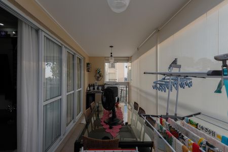 Varanda de apartamento à venda com 3 quartos, 105m² em Vila Irmaos Arnoni, São Paulo
