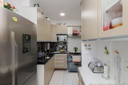 Apartamento à venda com 105m², 3 quartos e 2 vagas Apartamento à venda com 105m², 3 quartos e 2 vagasCozinha