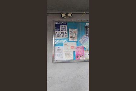 Apartamento para alugar com 46m², 2 quartos e 1 vagaPlaca instalada no mural de avisos da portaria - Código da placa: YWPD-291