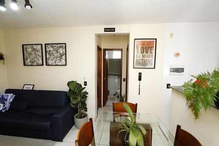 Apartamento à venda com 48m², 2 quartos e 1 vagaSala