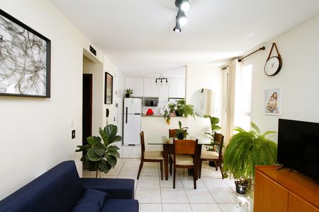 Sala de apartamento à venda com 2 quartos, 48m² em Santa Maria, Belo Horizonte