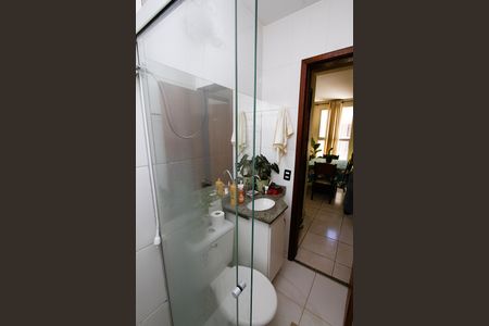 Apartamento à venda com 48m², 2 quartos e 1 vagaBanheiro Social