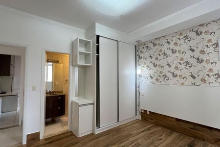 Apartamento para alugar com 166m², 3 quartos e 1 vagaSuite 