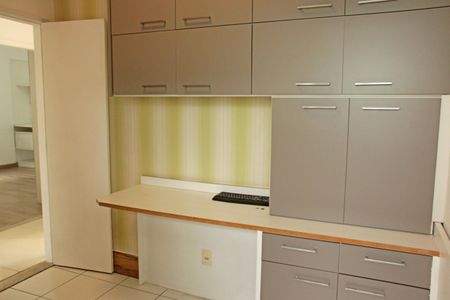 Apartamento para alugar com 166m², 3 quartos e 1 vagaQuarto