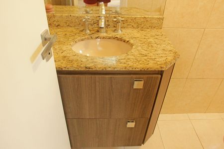 Apartamento para alugar com 166m², 3 quartos e 1 vagaBanheiro da Suíte