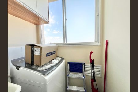 Apartamento à venda com 39m², 2 quartos e 1 vaga Apartamento à venda com 39m², 2 quartos e 1 vagaÁrea de Serviço