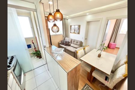 Apartamento à venda com 39m², 2 quartos e 1 vaga Apartamento à venda com 39m², 2 quartos e 1 vagaSala/Cozinha
