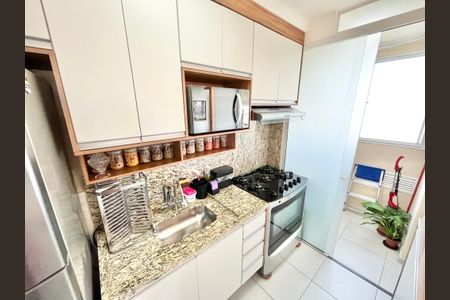 Apartamento à venda com 39m², 2 quartos e 1 vaga Apartamento à venda com 39m², 2 quartos e 1 vagaSala/Cozinha