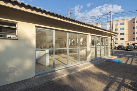 Apartamento para alugar com 48m², 2 quartos e 1 vaga Apartamento para alugar com 48m², 2 quartos e 1 vagaÁrea comum - Salão de festas