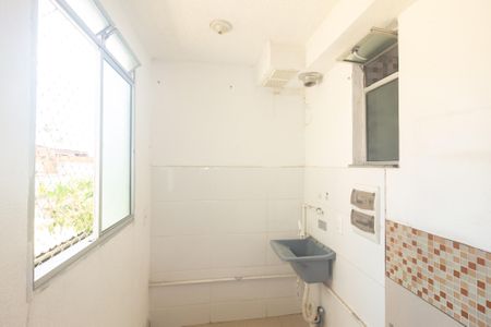 Apartamento para alugar com 48m², 2 quartos e 1 vaga Apartamento para alugar com 48m², 2 quartos e 1 vagaCozinha e Área de Serviço