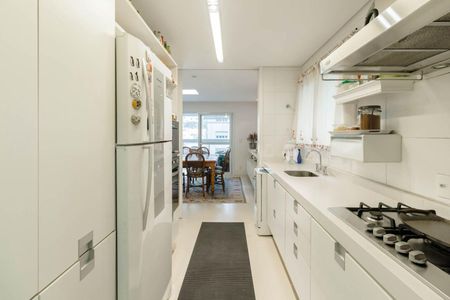 Apartamento à venda com 131m², 3 quartos e 4 vagasCozinha