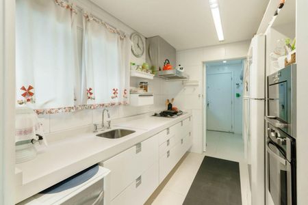 Apartamento à venda com 131m², 3 quartos e 4 vagasCozinha