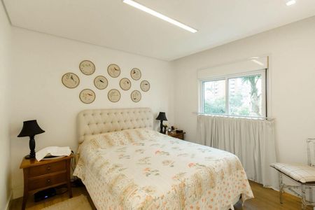 Apartamento à venda com 131m², 3 quartos e 4 vagasQuarto