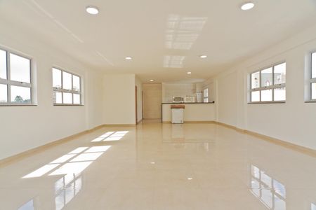 Apartamento à venda com 48m², 2 quartos e sem vaga Apartamento à venda com 48m², 2 quartos e sem vagaÁrea comum - Salão de festas