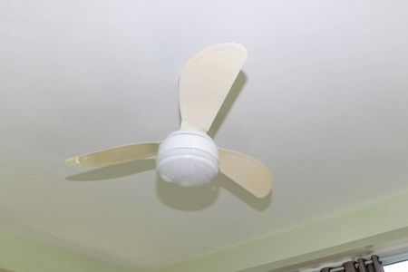 Casa à venda com 473m², 5 quartos e sem vaga Casa à venda com 473m², 5 quartos e sem vaga3º andar - Sala