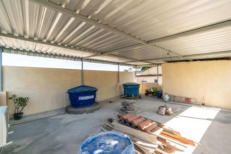 Casa à venda com 473m², 5 quartos e sem vaga Casa à venda com 473m², 5 quartos e sem vagaTerraço