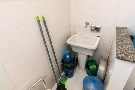 Casa à venda com 473m², 5 quartos e sem vaga Casa à venda com 473m², 5 quartos e sem vaga1º andar - Área de serviço