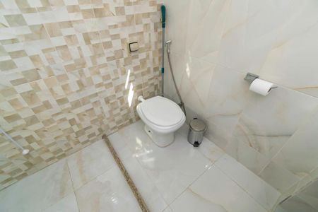 Casa à venda com 473m², 5 quartos e sem vaga Casa à venda com 473m², 5 quartos e sem vaga3º andar - Banheiro Canadense