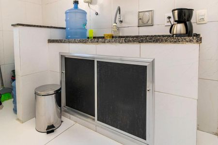 Casa à venda com 473m², 5 quartos e sem vaga Casa à venda com 473m², 5 quartos e sem vaga1º andar - Cozinha