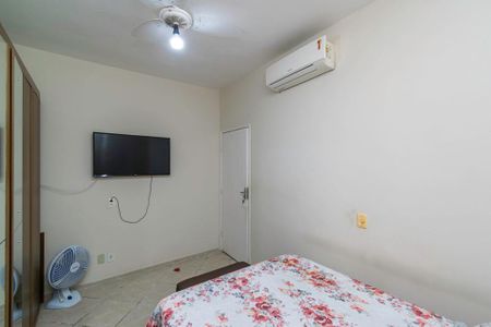 1º andar - Quarto 2 de casa à venda com 5 quartos, 473m² em Penha, Rio de Janeiro