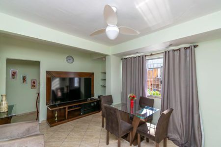 Casa à venda com 473m², 5 quartos e sem vaga Casa à venda com 473m², 5 quartos e sem vaga2º andar - Sala