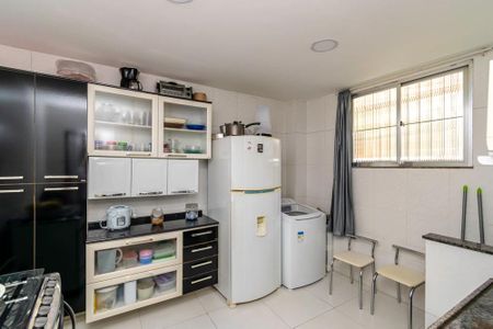 Casa à venda com 473m², 5 quartos e sem vaga Casa à venda com 473m², 5 quartos e sem vaga1º andar - Cozinha