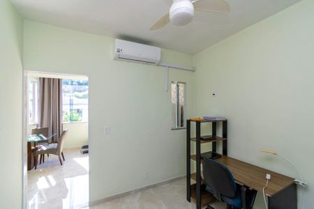 Casa à venda com 473m², 5 quartos e sem vaga Casa à venda com 473m², 5 quartos e sem vaga3º andar - Quarto