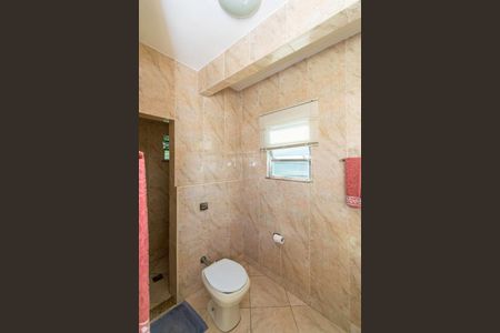 Casa à venda com 473m², 5 quartos e sem vaga Casa à venda com 473m², 5 quartos e sem vaga2º andar - Banheiro