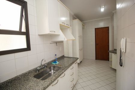 Apartamento para alugar com 89m², 3 quartos e 2 vagasCozinha