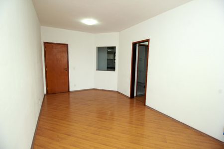 Apartamento para alugar com 89m², 3 quartos e 2 vagasSala