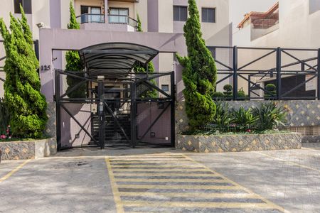 Apartamento para alugar com 89m², 3 quartos e 2 vagasFachada