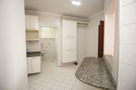 Apartamento para alugar com 89m², 3 quartos e 2 vagasCozinha
